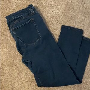 Dark Cropped Jean